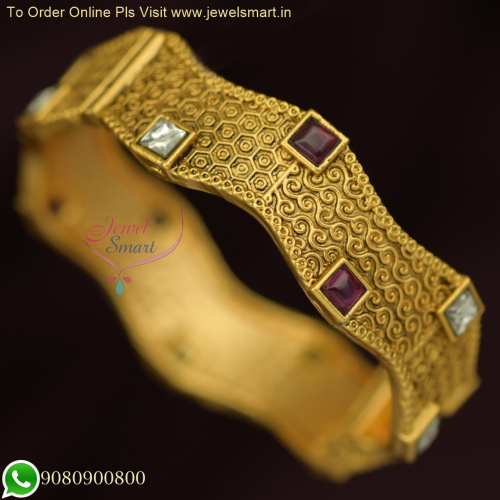 Elegant Antique Gold Bridal Kundan Bangles - Premium Imitation Jewellery B26151