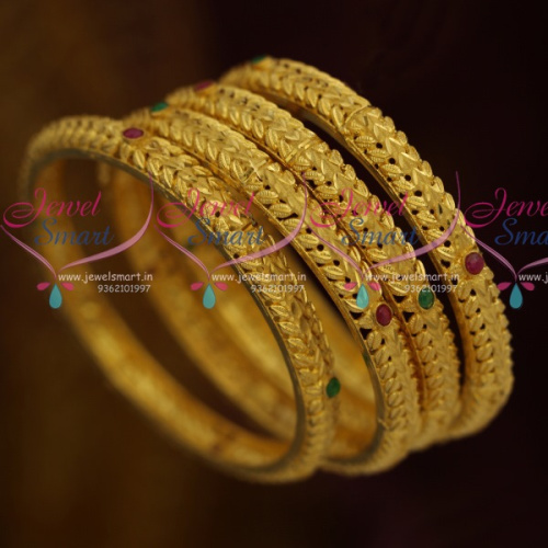 B10915 Premium Gold Finish 4 Pcs Light Weight Handmade Forming Jewellery Collections Online