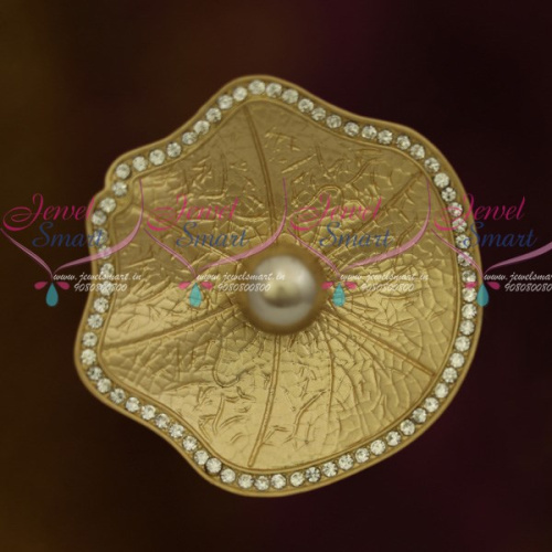 SP9191 Matte Light Cream Gold Saree Brooches Floral Latest Finish Fashion Accessory Online