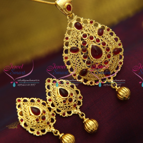 PS2793 Gold Plated Handmade Brass Metal Temple Kempu Pendant Earrings Set