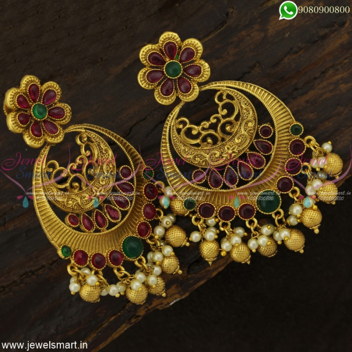 Antique Earrings Indian Designs in Gold - Jewellery Designs