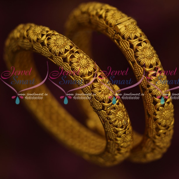 Brass metal jewellery store online