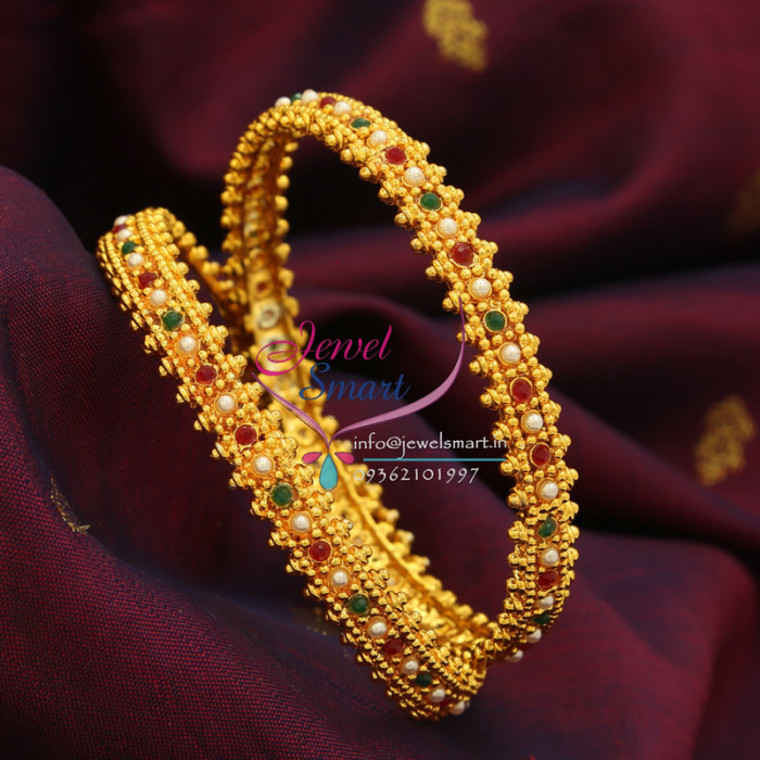 B0390 2.6 Size Synthetic Pearl Bangles High Gold Plating Fancy Low
