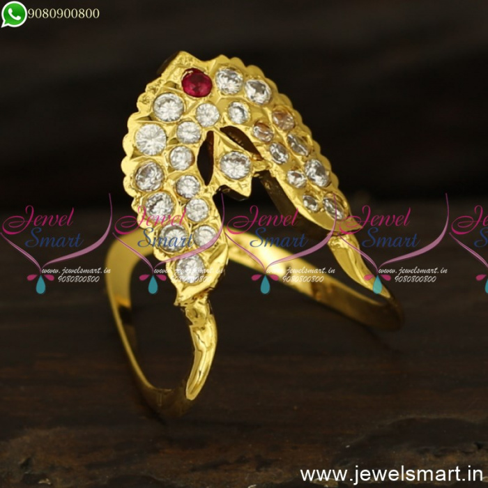 Buy 18Kt Diamond Vanki Ring 148U6541 Online from Vaibhav Jewellers